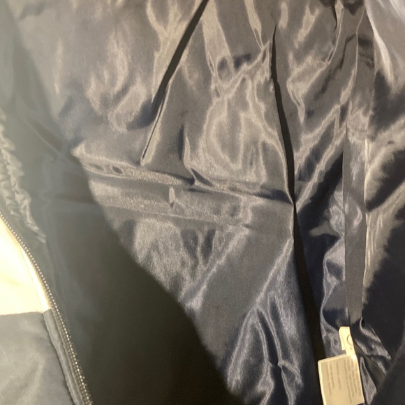 NFL Team Apparel Shield with Red and Blue - Picture 8 of 10